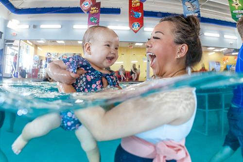 Gallery Image Dual_Water_-_Level_1_2_-_mom_-_parent_tot_-_Horz_-_230724aquatots2023759_(1).jpg