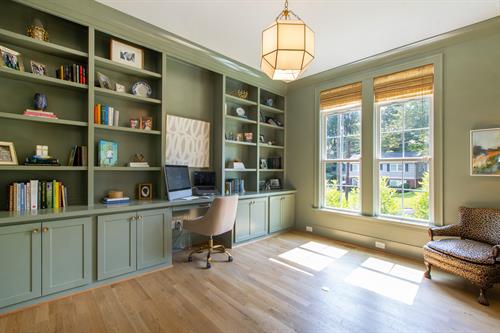 Gallery Image Office.jpg Gallery Image Office.jpg