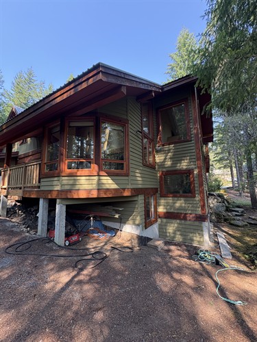 Wood trim and siding paint job in Black Tusk