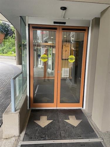 Automatic Doors Automatic Doors