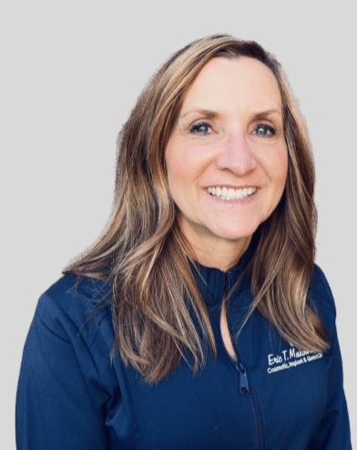 Lisa - Patient Care/Front Desk 