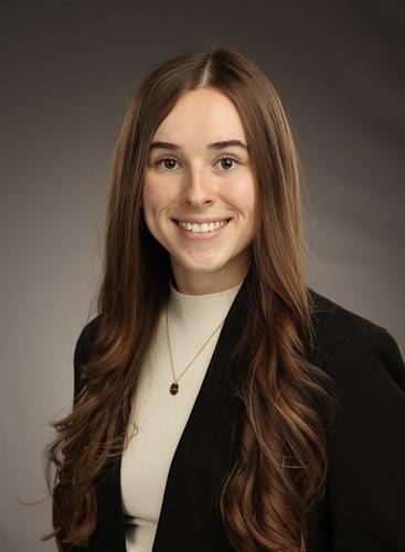 Lauren Barricklow Not Your Typical Financial Advisor