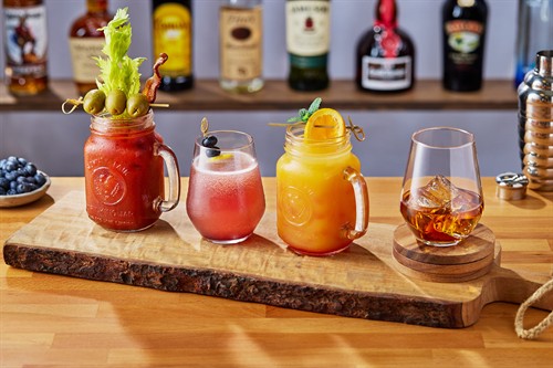Gallery Image Another-Broken-Egg-Cafe-Full-Bar.jpg
