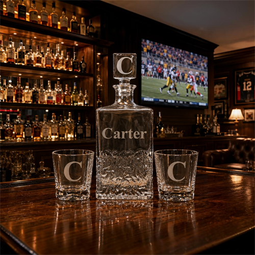 Gallery Image Whiskey_Decanter_Set.png
