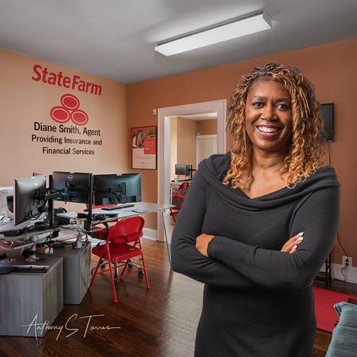 Insurance Agent: Diane Smith needed team headshots as well as office images. Composites are a great way to combine it all for your marketing images.