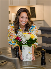 UR Realtor, LLC affiliated with Howard Hanna Allen Tate
