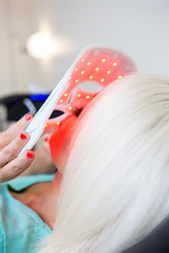 Face mask Red light for Rejuvenation