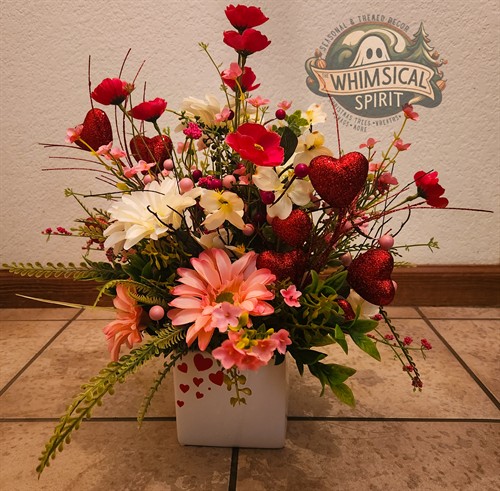 Gallery Image Cupid's_Cozy_Garden-9.jpg