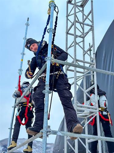X Games winter rigging