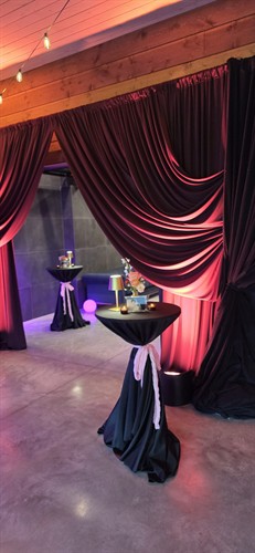 Custom-tailored AV packages designed to fit your corporate event budget without sacrificing production quality.
