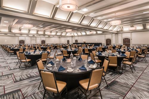 Sheraton Salt Lake City - Capitol Reef Ballroom - Seating for 650 people