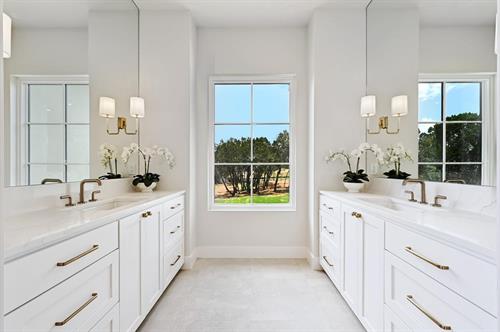 Gallery Image 1B6CE6EB-E92F-44B5-957E-EB4F4FA13872.jpeg