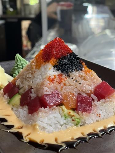 Sushi Pyramid 