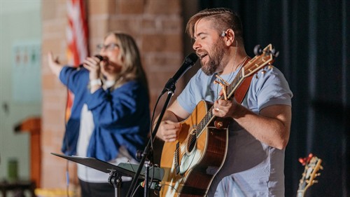 The Cause Church is filled with passionate worship of Jesus.