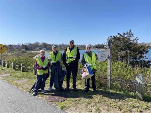 UUMH participated in Chatham's 2024 Earth & Arbor Days