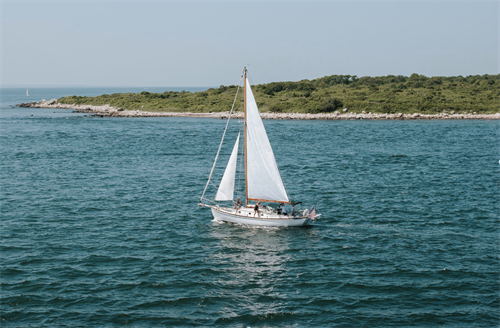 Gallery Image PIC_-_sailboat.png