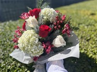 Holiday Bouquet Making