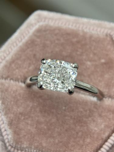 Custom Diamond Engagement Ring