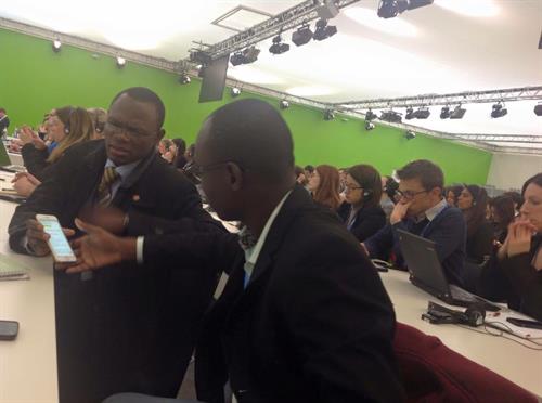 Gallery Image The_Discussion_Sessions_at_The_COP21st_Ctnd.jpg