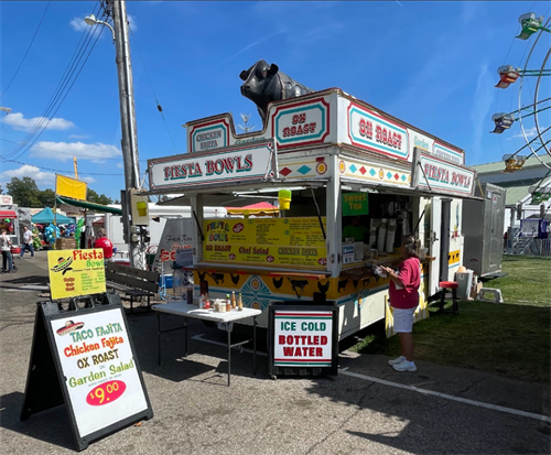 Fiesta Bowl / Ox Trailer - Wayne County Fair