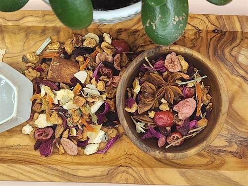 Gallery Image Northern_Lights_Herbal.jpg