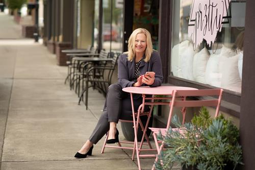 Gallery Image Wendi_(5_of_5).jpg