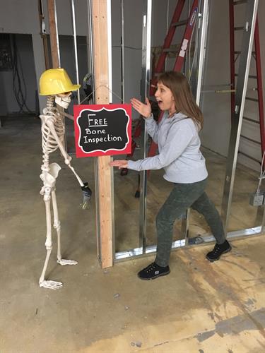 Gallery Image Bone_Inspector.jpeg Gallery Image Bone_Inspector.jpeg