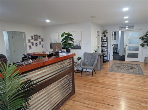Reception: walk-ins welcome, seen by a doctor in under 7 minutes