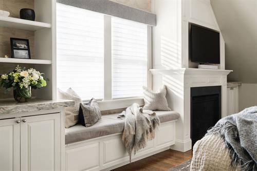 Built in Shelving, Bench with Storage and Media wall with Fireplace - Primary Bedroom