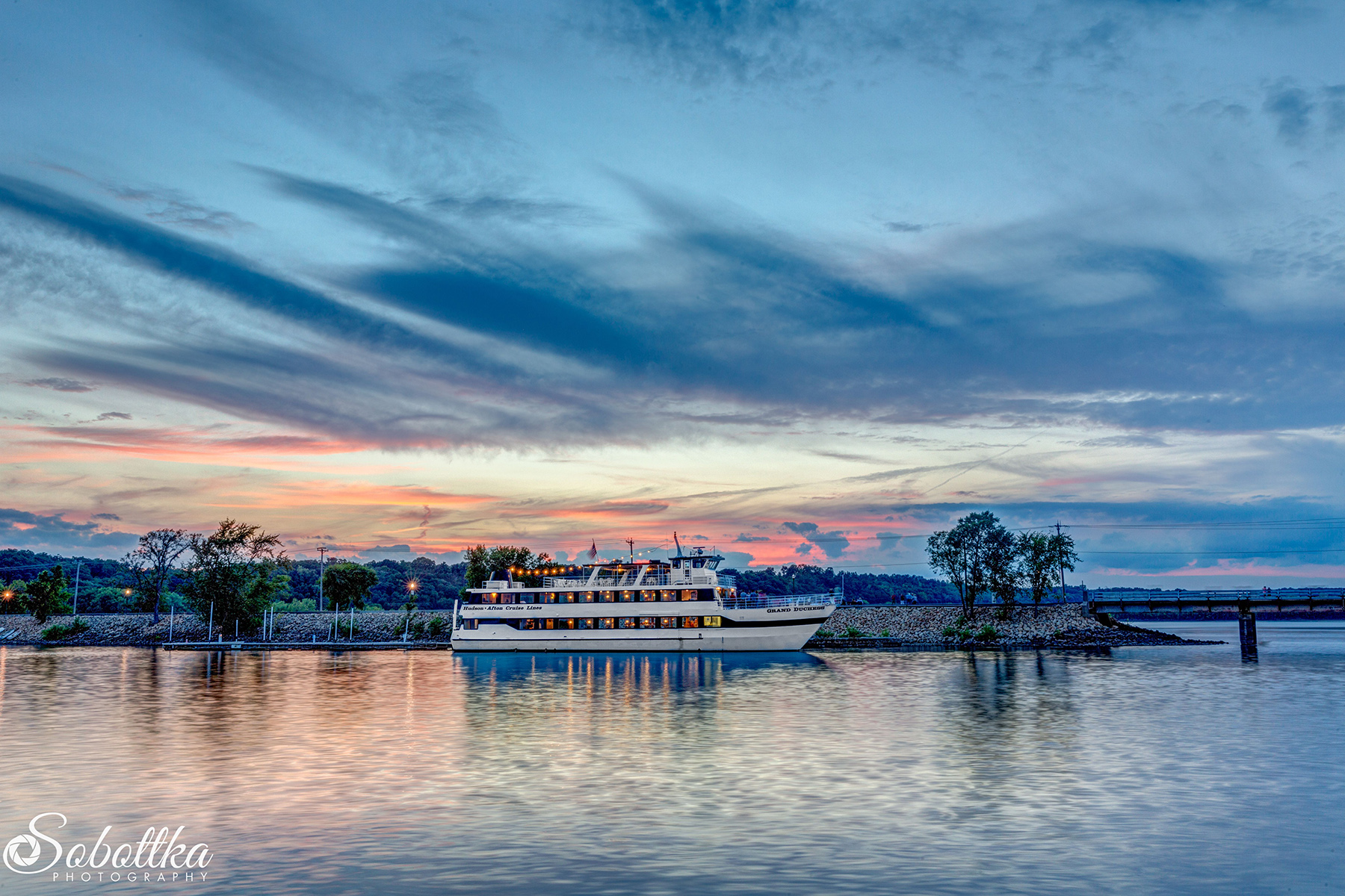 Image for Explore Hudson Boating, Rentals, Fishing, and More