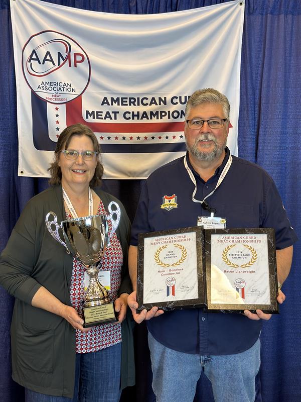 Gallery Image 2024_AAMP_Best_of_Show.jpg Gallery Image 2024_AAMP_Best_of_Show.jpg
