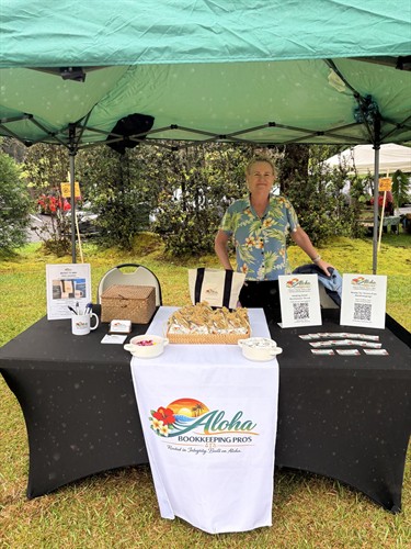 Aloha Bookkeeping Pros participating in the Experience Volcano Hawaii event
