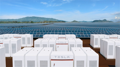 Tesla powerpacks at solar+storage facility