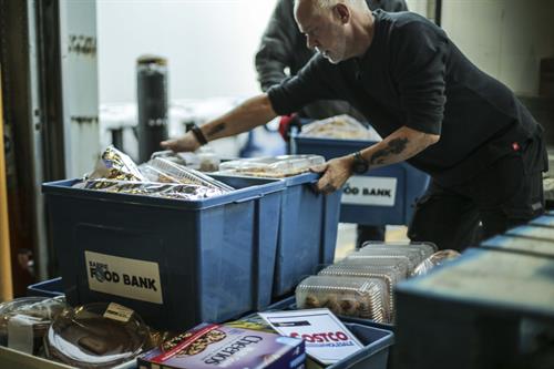 Gallery Image Barrie_Food_Bank_Spring_Forward_to_Give_Back_3.jpg