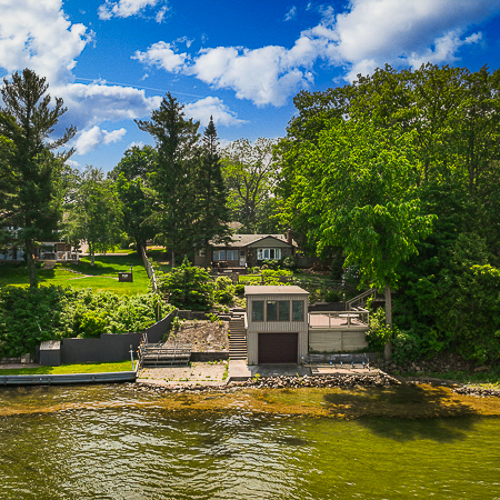 Aerial imaagery can truly capture the unique features of a home - like waterfront.