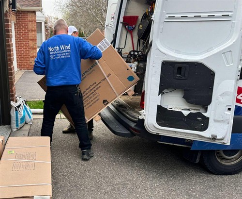 Gallery Image Experienced-HVAC-technicians-in-Lake-Erie.jpg