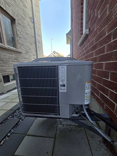 Gallery Image Professional-ac-repair-technicians.jpg