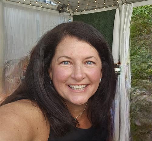 Dr. Amie Larison, D.C.