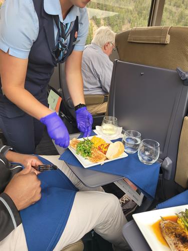 Rocky Mountaineer Rockies to the Red Rocks Dinner Option