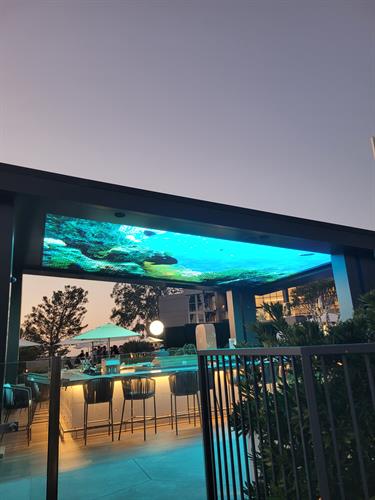VEA Newport Beach Resort and Spa Outside Bar