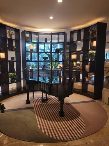 Pendry Newport Beach - Piano