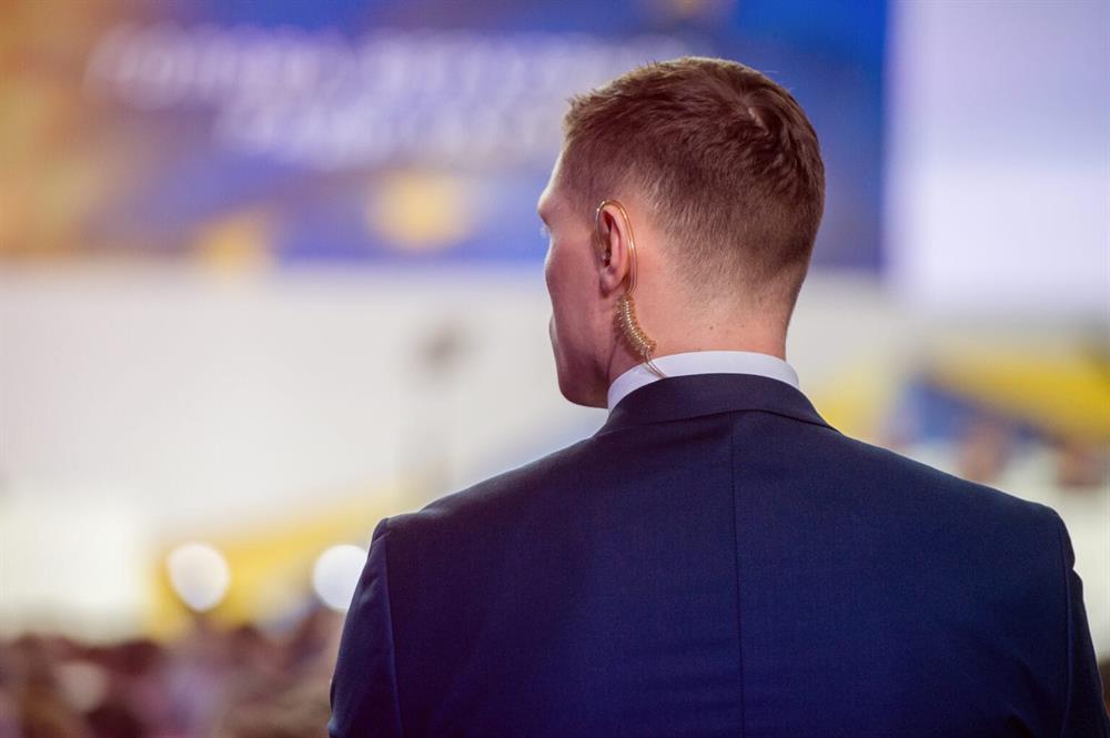 Security professionals monitor the crowd during a high-profile social function security detail | Global Risk Solutions, Inc. Security professionals monitor the crowd during a high-profile social function security detail | Global Risk Solutions, Inc.