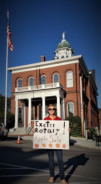 Exeter Rotary apple sale, raising money for local scholarships