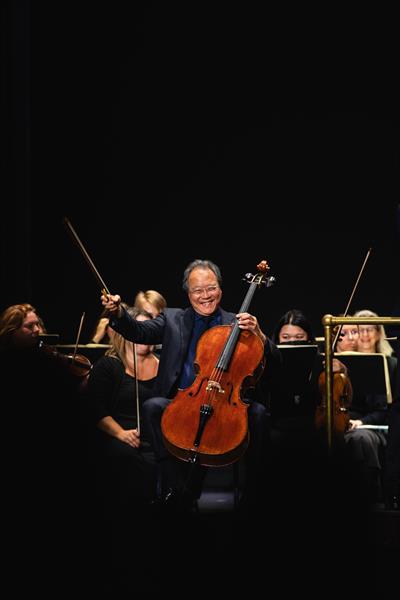 Gallery Image Yo-Yo-Ma-SB-23.jpg