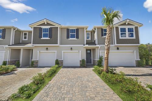 Gallery Image TPA_CrosswindRanch_Lakewood_Model_CR_retouch.jpg