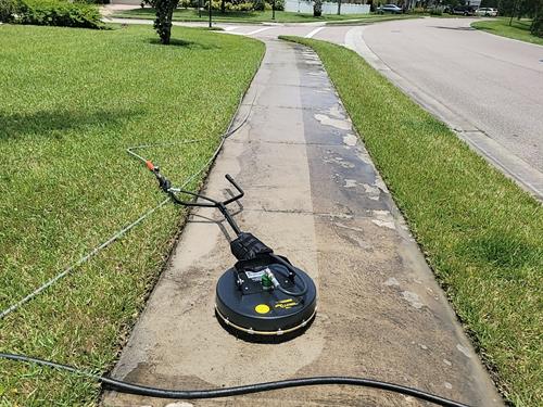 sidewalk clean in process