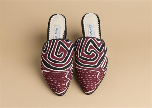 Gallery Image Liliana_Pardo_Shoes_and_bags_canada-90.jpg