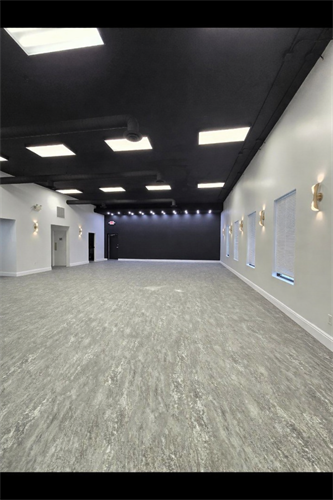 Gallery Image Empty_Venue.png