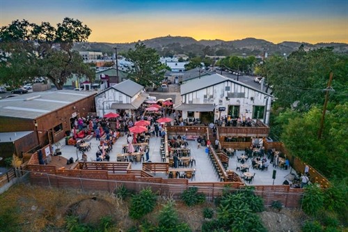 Gallery Image brewery_back_view.JPG