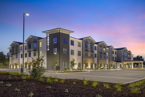 Gallery Image Exterior_Night.jpg Gallery Image Exterior_Night.jpg